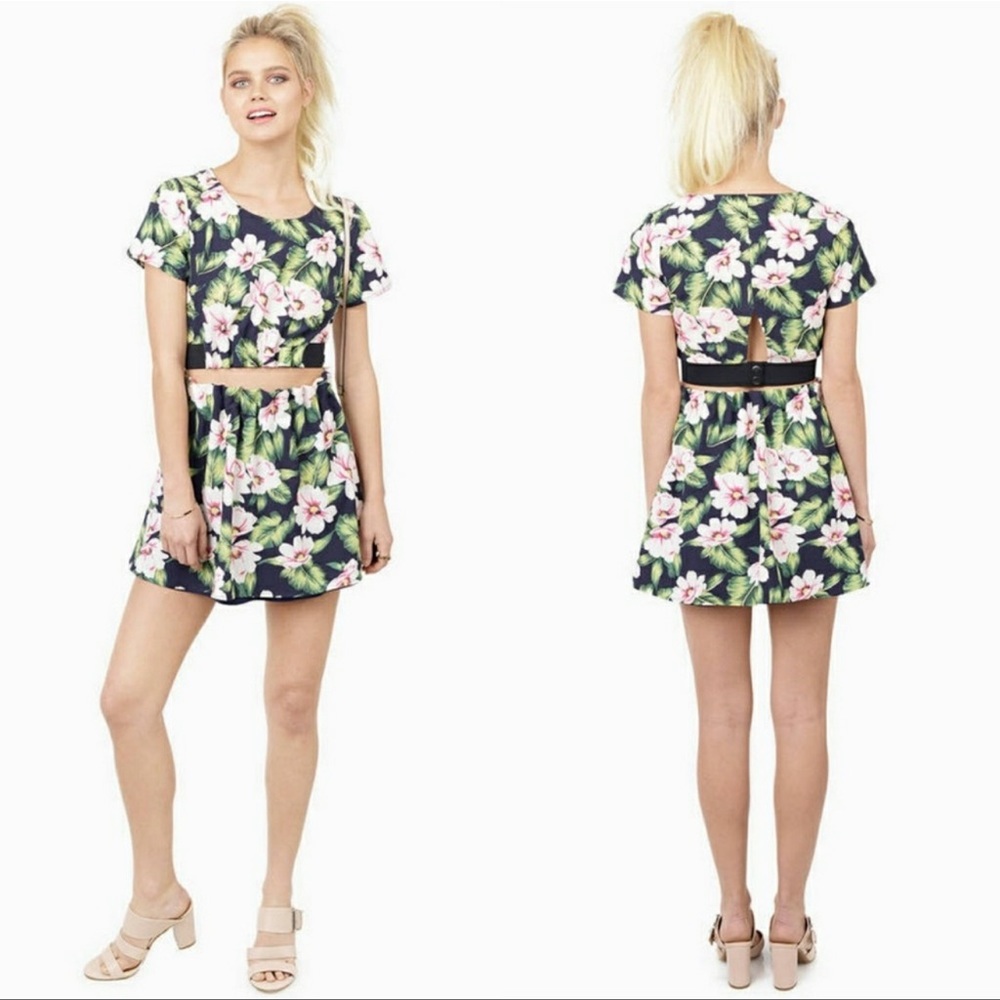Tobi FLORAL SET